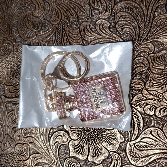 Keychains - Picture 3 of 4